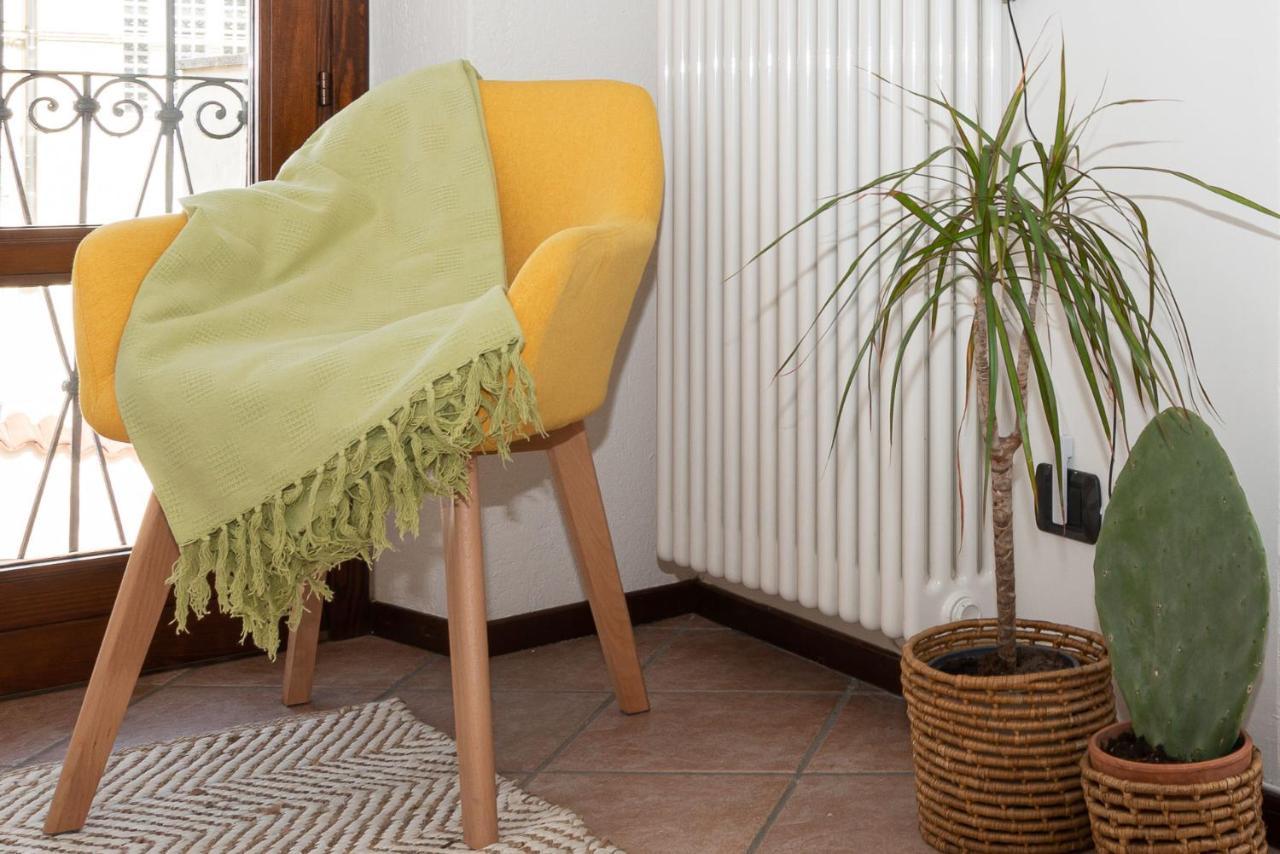 Ferienwohnung Cozy Studio In Old Town Como Exterior foto